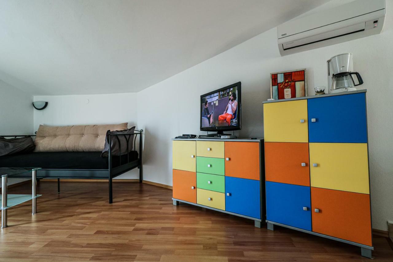 Waimarie Appartement Fažana Buitenkant foto