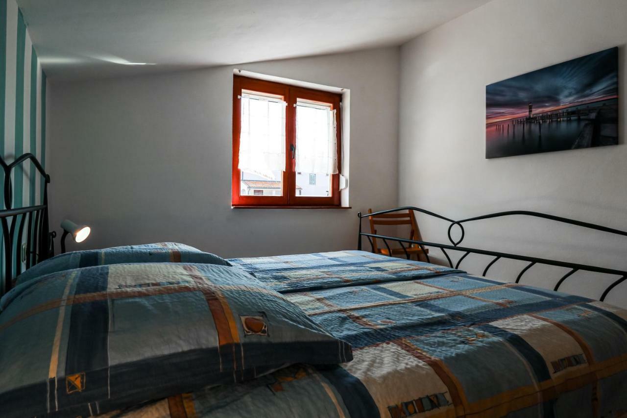 Waimarie Appartement Fažana Buitenkant foto